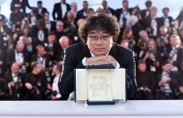 Bong Joon Ho - đạo diễn đầu tiên của châu Á đạt giải phim Hollywood cho nhà làm phim xuất sắc nhất