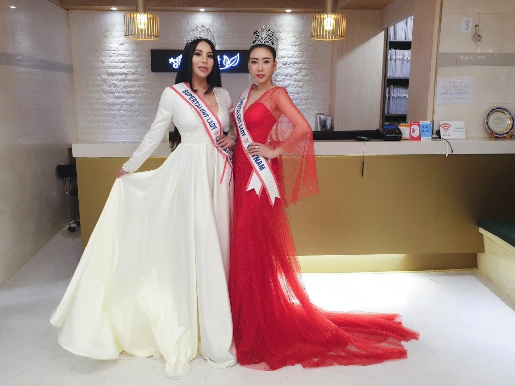 ntk tre vo nhat phuong xuat sac lot vao top 8 cuoc thi miss super lady of the word 2019