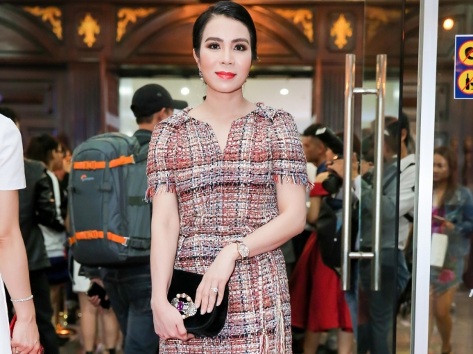 CEO Lưu Nga ủng hộ nhan sắc và nhân cách Hoa hậu H’Hen Niê