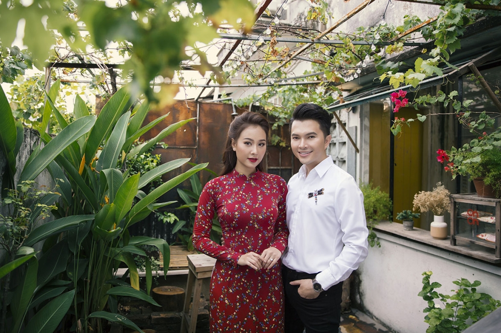 nam cuong ha thuy anh tai hop trong du an ra mat mini album mua xuan do co em