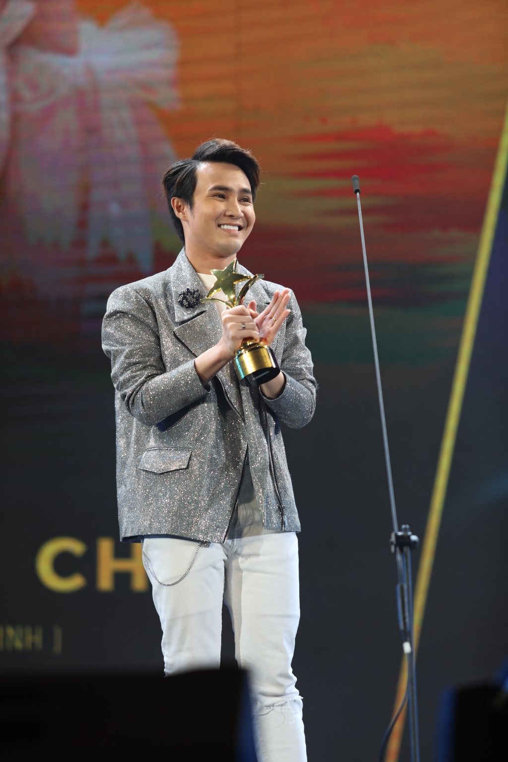 cong bo dan nghe si viet nam tham du giai thuong truyen hinh chau a lan thu 24 asian television awards