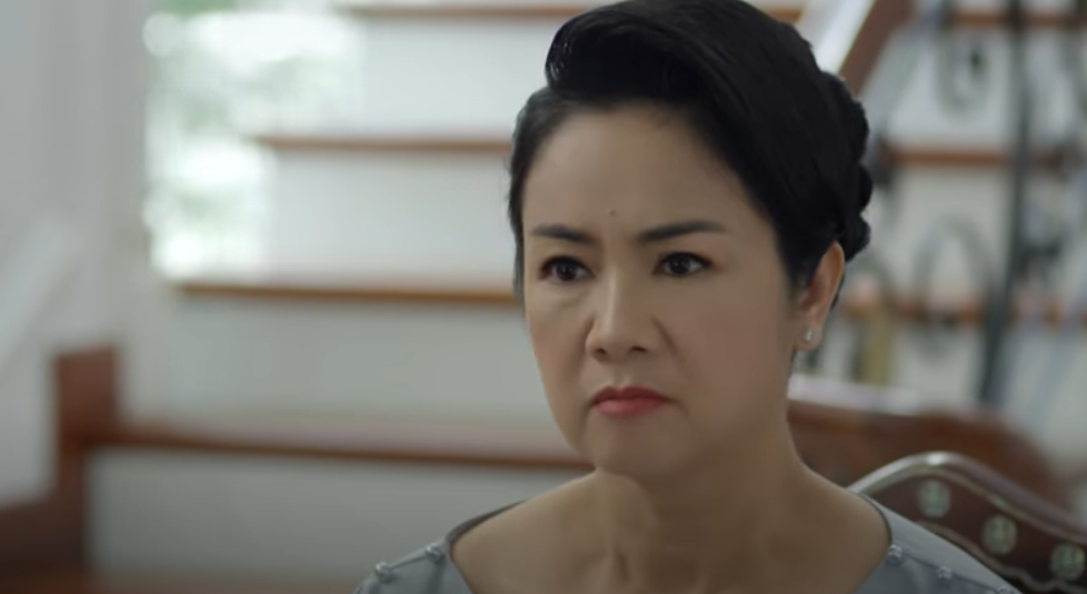 'Hướng dương ngược nắng' tập 10: Ông Cao Phan nghi ngờ Kiên, mẹ con Trí chia tay trong nước mắt