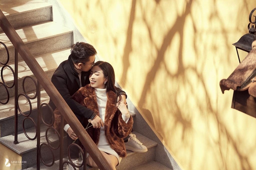 Trọn bộ ảnh cưới của Á hậu Thúy An và bạn trai hơn 10 tuổi: Cô dâu nhan sắc rạng ngời, chú rể điển trai phong độ