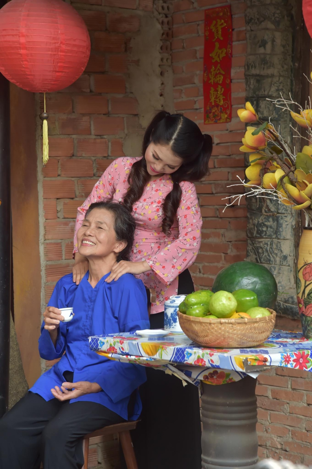 Thái Ngọc Thanh: Thổ lộ tiếng lòng của những người con xa quê với MV 'Xuân này mẹ an khang'
