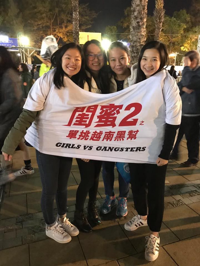 girls 2 nhung co gai va gang to chinh thuc ra rap o nhieu nuoc chau a