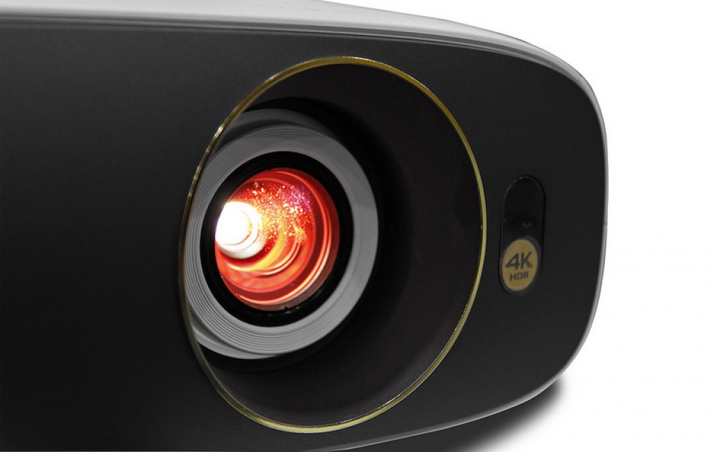 benq w1700 su lua chon tuyet voi danh cho nguoi moi choi may chieu 4k hdr