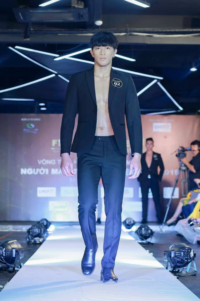 btc vietnam fitness model 2019 dau dau vi thi sinh khu vuc mien nam qua noi troi
