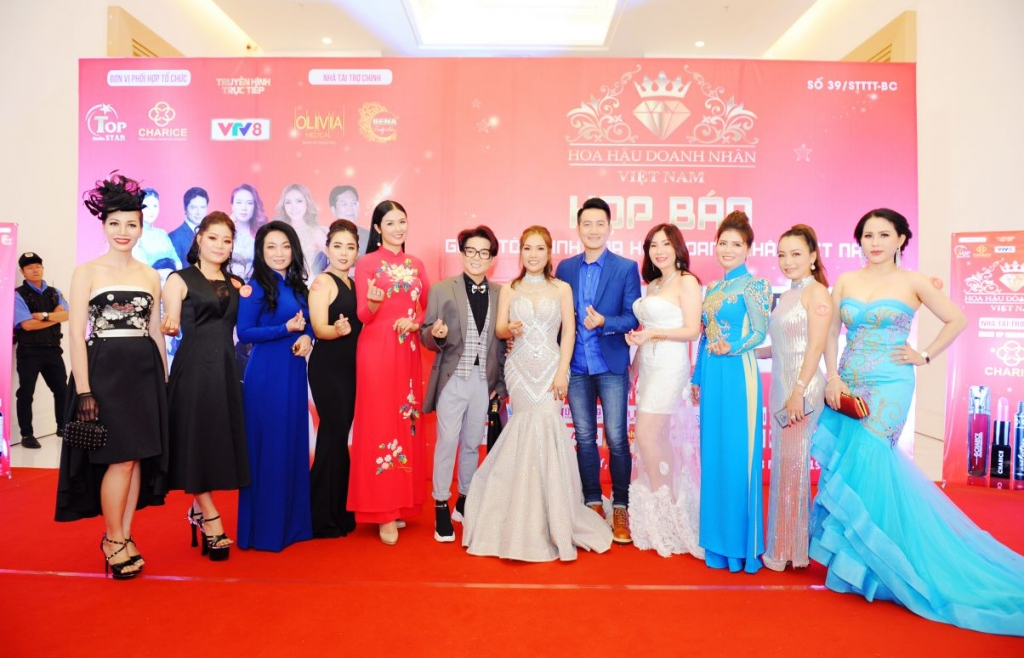 'Hoa hậu doanh nhân Việt Nam 2019' dành vương miện 1,8 tỷ cho mỹ nhân tài sắc vẹn toàn nhất