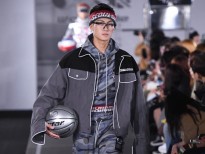 Quán quân Mạc Trung Kiên sải bước tại 'Seoul Fashion Week'