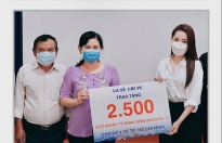 hoa si pham hong minh ve tranh co dong keu goi cong dong doan ket chong covid 19