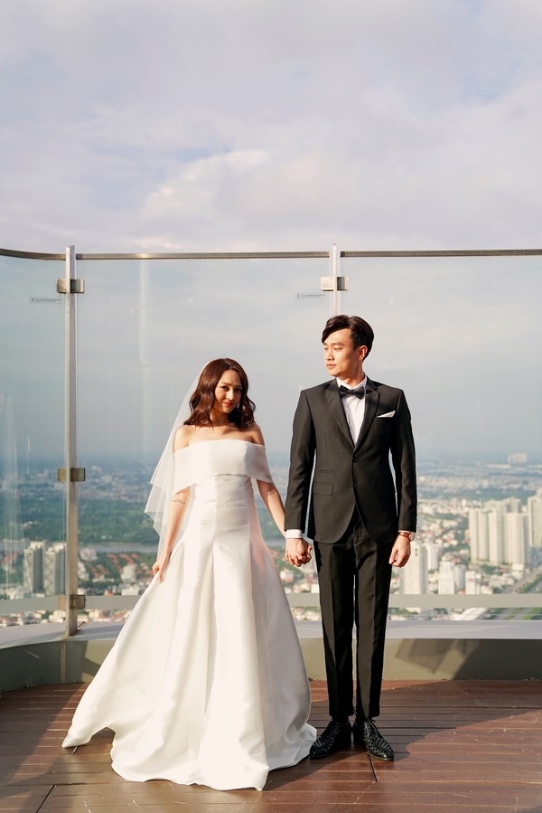 Bảo Anh & Quốc Trường đăng ảnh cưới: Liệu có phải hỷ sự mới của Showbiz Việt hay chiêu trò PR?