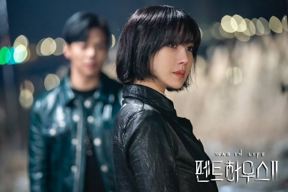 Rating phim 'Penthouse 2' vẫn giảm mặc dù bà cả Shim Soo Ryeon lộ diện