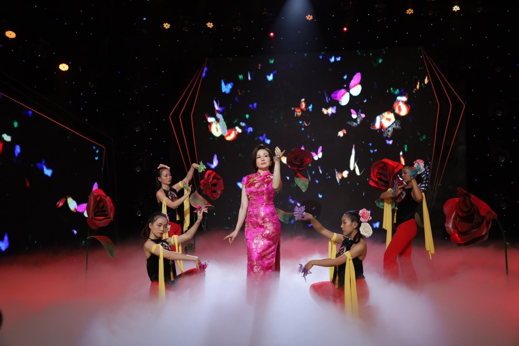 Hoàng Châu tái hiện thanh xuân của fan hâm mộ qua bản hit nhạc phim Hoàn Châu công chúa