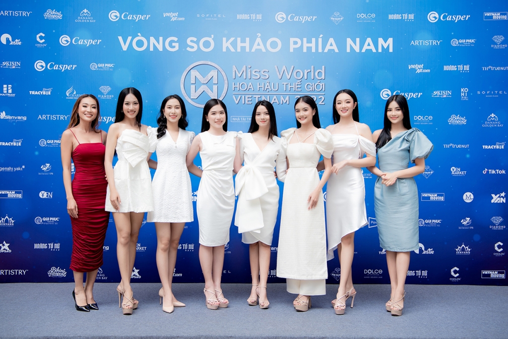 Lương Thùy Linh, Kiều Loan, Tường San 'đọ sắc' trong buổi Sơ khảo 'Miss World Vietnam 2022'