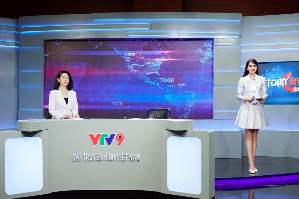 Á HẬU PHƯƠNG ANH TRỞ THÀNH MC CỦA VTV