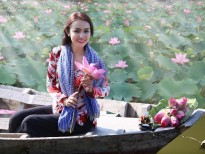 Nét duyên mới của Hoa hậu Amy Lê Anh trong BST Sen