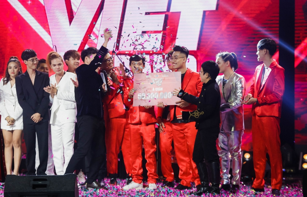 Học trò Nguyễn Hải Phong xuất sắc giành giải Quán quân 'Ban nhạc Việt' mùa 2