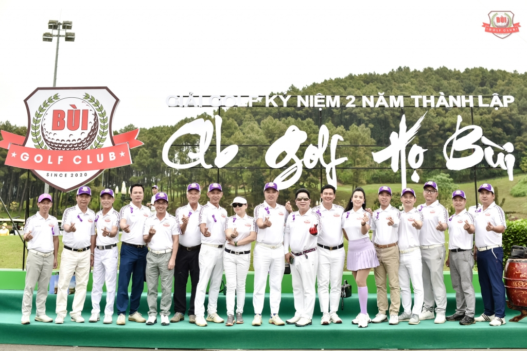 MC Quỳnh Hoa dành Vô địch bảng C trong khuôn khổ sự kiện kỷ niệm 2 năm thành lập CLB Golf họ Bùi