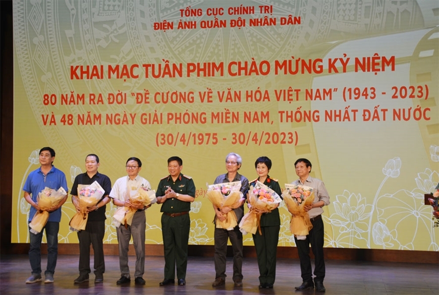 Khai mạc Tuần phim kỷ niệm 80 năm ra đời Đề cương về văn hóa Việt Nam và 48 năm Ngày giải phóng miền Nam, thống nhất đất nước