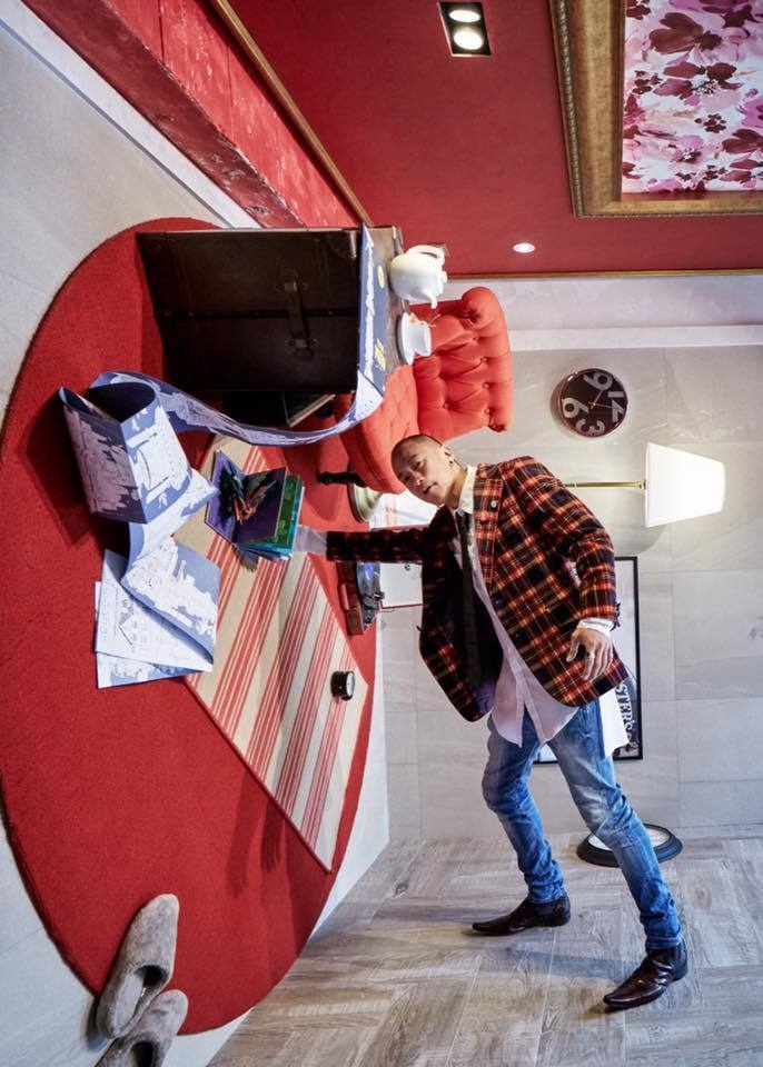 ha nhuan dong cham chi cay phim sau khi tuyen bo dong cua spa vi thua lo