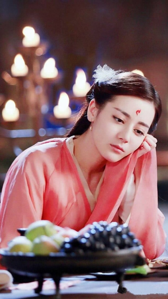 tam sinh tam the cham thuong thu cua dich le nhiet ba vuot qua van de ban quyen thuan loi tien hanh khai may