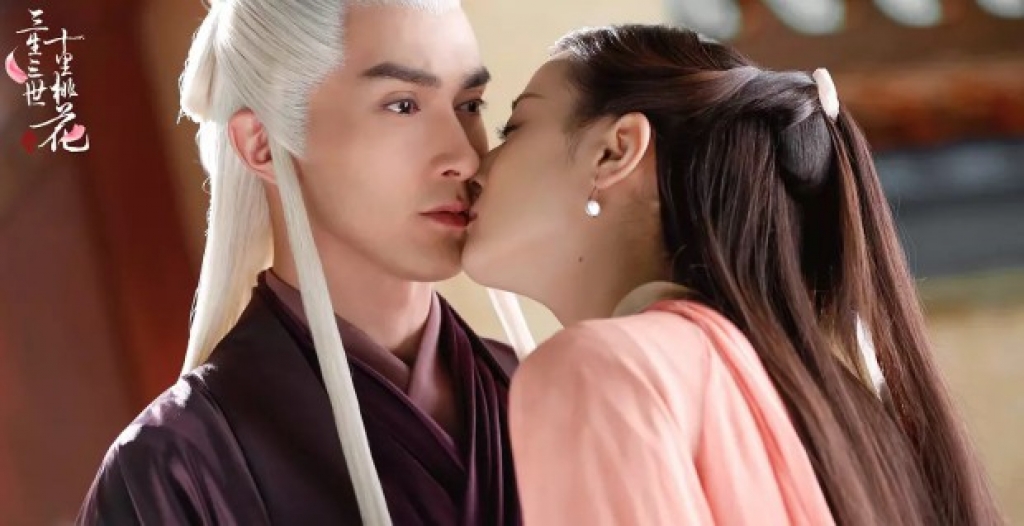 tam sinh tam the cham thuong thu cua dich le nhiet ba vuot qua van de ban quyen thuan loi tien hanh khai may