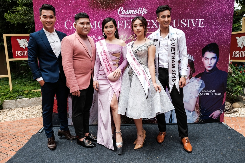 no luc voi du an miss v pop miko lan trinh tham du hoa ti sac dep quoc te 2018
