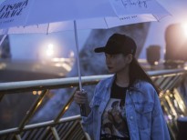 Thanh Hằng dầm mưa cùng đạo diễn Long Kan trên cây cầu Vàng
