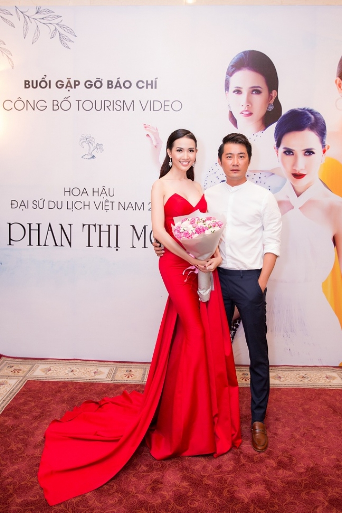 phan thi mo cong bo tourims video truoc khi len duong du thi hoa hau dai su du lich the gioi 2018