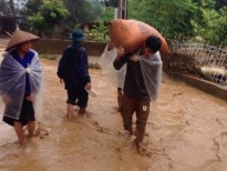 Ban tổ chức 'Hoa hậu Việt Nam 2018' thăm hỏi và tặng quà các gia đình ở Yên Bái và Thanh Hóa bị thiệt hại do bão số 3 gây ra
