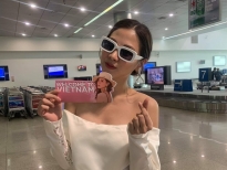 Baifern Pimchanok của 'Chiếc lá cuốn bay' đến Việt Nam trong sự chào đón của người hâm mộ