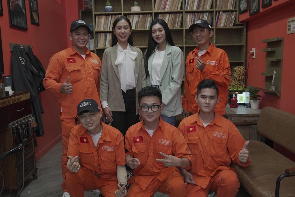 Phiên chợ '0 đồng' đong đầy yêu thương của các thí sinh 'Miss World Vietnam 2022'
