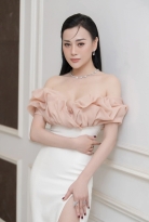 Phương Oanh: 'Tôi chưa bao giờ giấu giếm chuyện hẹn hò với shark Bình'