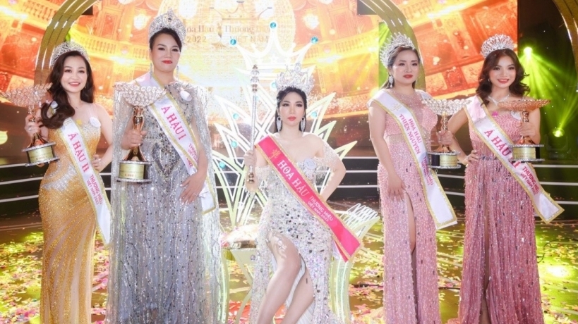 Người đẹp Hà thành Khương Phương Anh đăng quang 'Hoa hậu Thương hiệu Việt Nam 2022'
