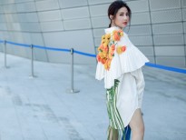 Diễm My diện váy Công Trí lần đầu dự Tuần lễ Thời trang Seoul 2018