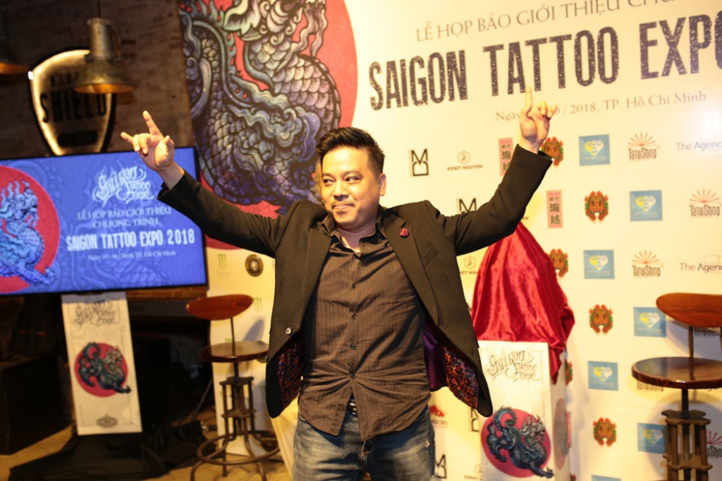 dao dien em chua 18 le thanh son lam giam khao saigon tattoo expo 2018