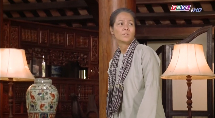 tieng set trong mua tap 37 thi binh khoc nac khi nhin thay di anh cua minh bi khai duy nhin nhu nguoi dung