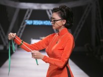 Ngô Thanh Vân tự tin mở màn BST ‘Cô Ba Sài Gòn’ của NTK Thuỷ Nguyễn