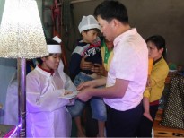 Michael Lang về Quảng Nam cứu trợ đồng bào vùng lũ