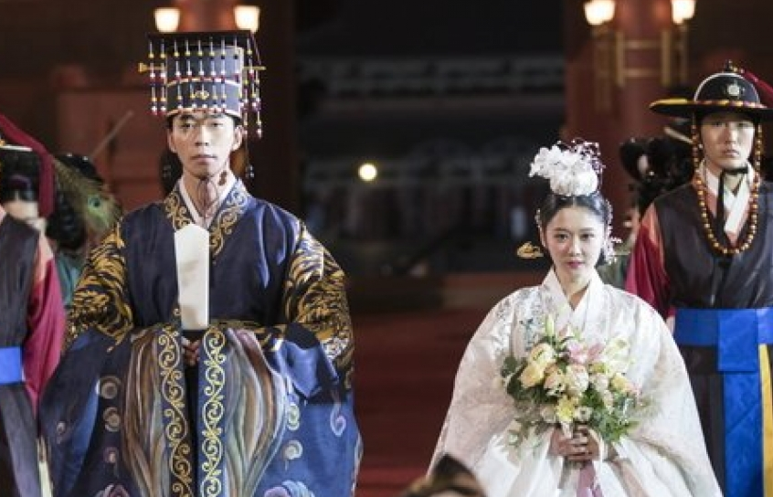 'The Last Empress': Cảnh 'đám cưới thế kỷ' của Jang Nara và Hoàng đế Shin Sung Rok quay suốt 2 ngày