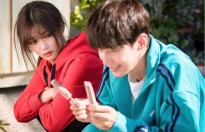 'Clean with passion for now': Kim Yoo Jung bê bối bên anh hàng xóm 'ngớ ngẩn' Song Jae Rim