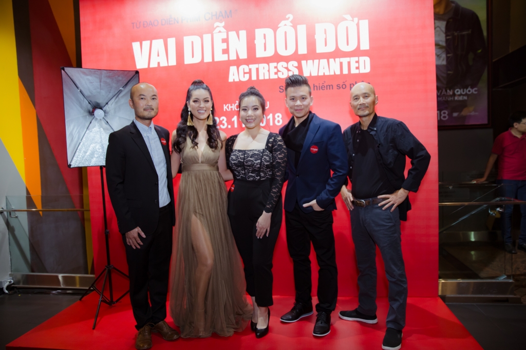 actress wanted he lo cuoc song dien vien goc viet o hollywood