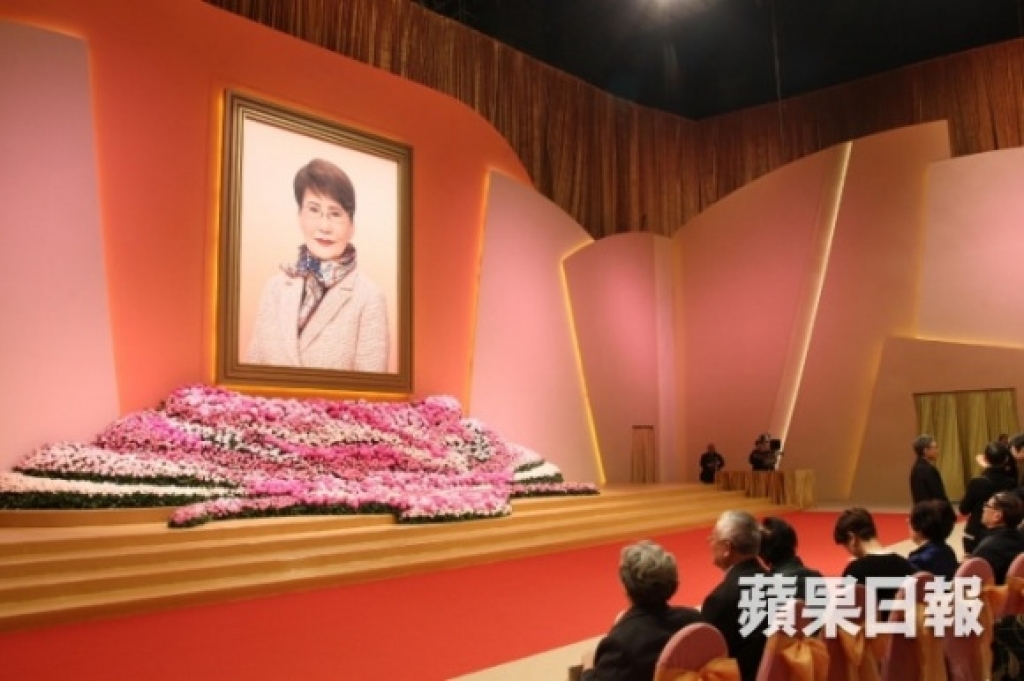 dan sao hoa ngu mac do toi mau quy tu tai le tuong nho nu tuong tvb phuong dat hoa