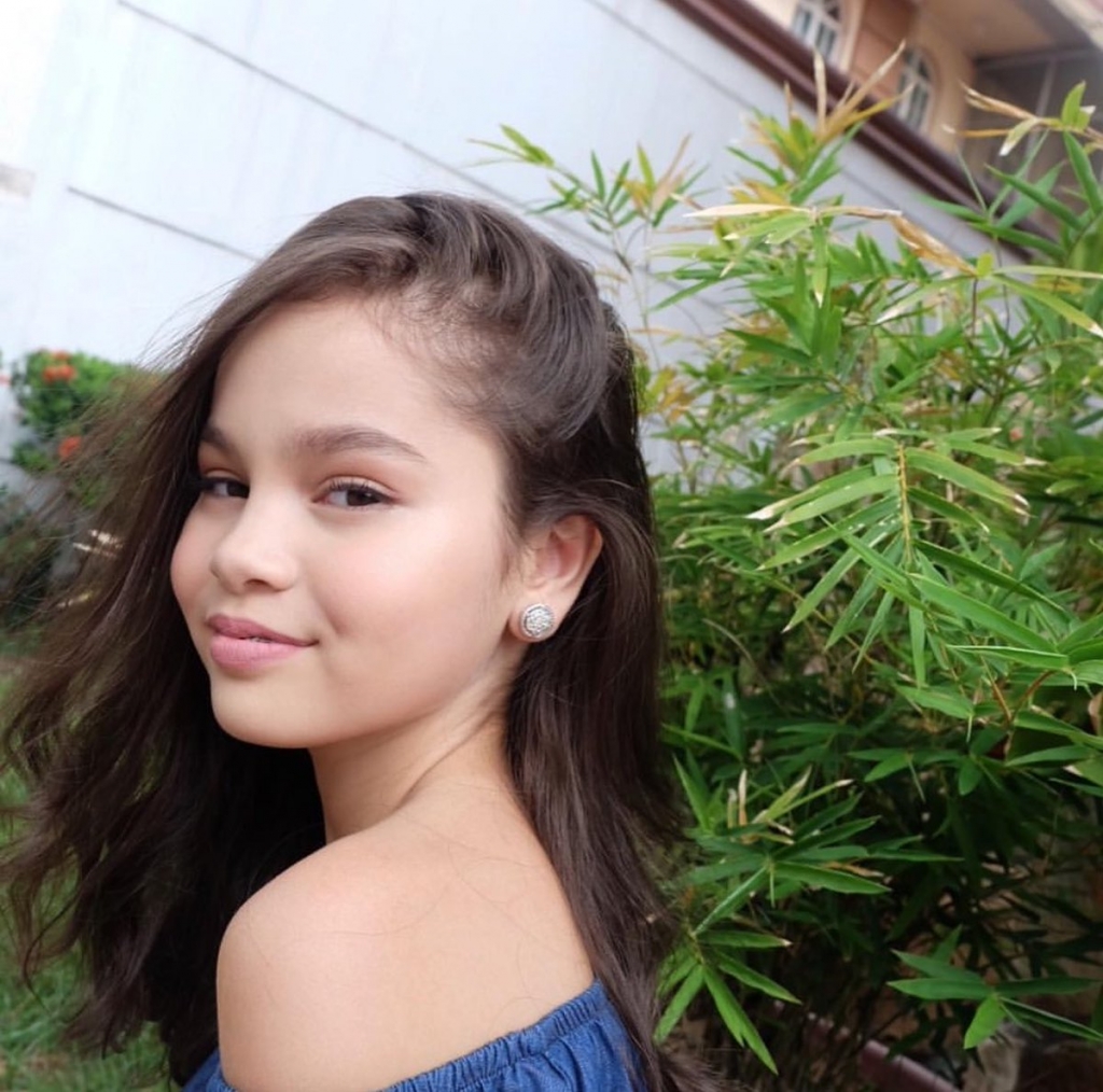 nguoi ban ma gap go 2 thien than nhi den tu philippines lam khuynh dao man anh viet