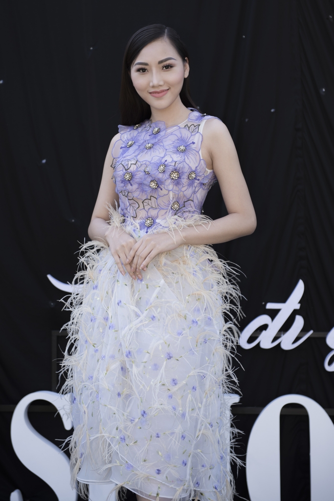 hai nang tien hoa nam anh nam em long lay dao buoc tai ami fashion show 2018