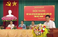 'Sinh tử' tập 24: Người dân Giang Kim 'vạch mặt' chính quyền xã ngay tại cuộc gặp gỡ cử tri