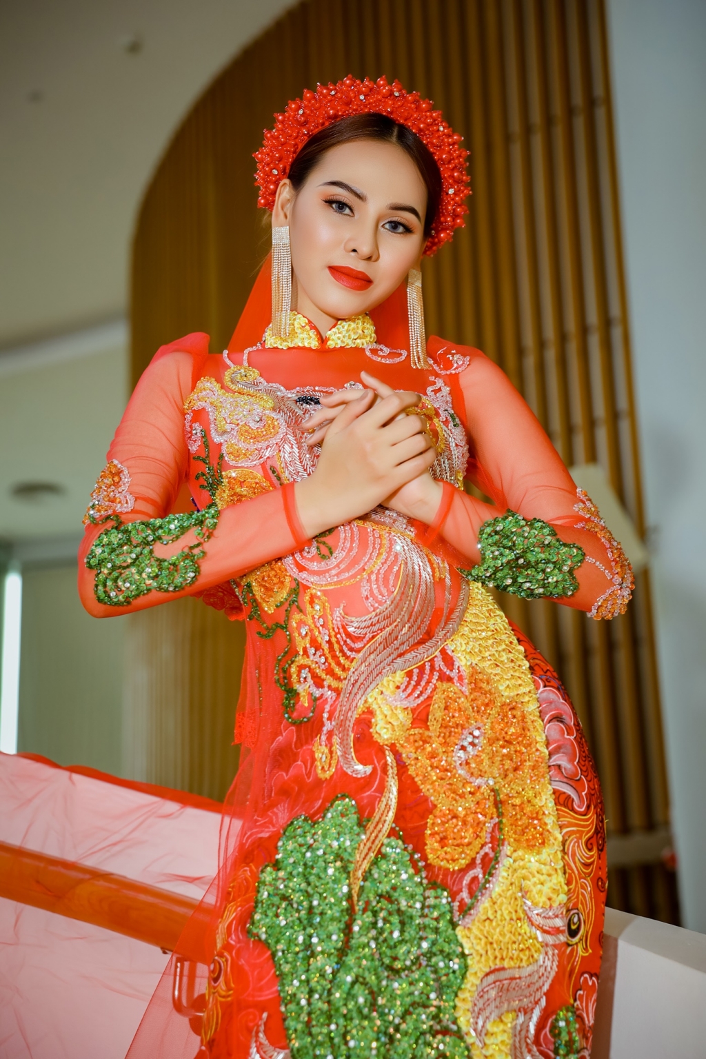 hoa khoi khanh my tu van ao dai cuoi ngay vu quy cuc dep