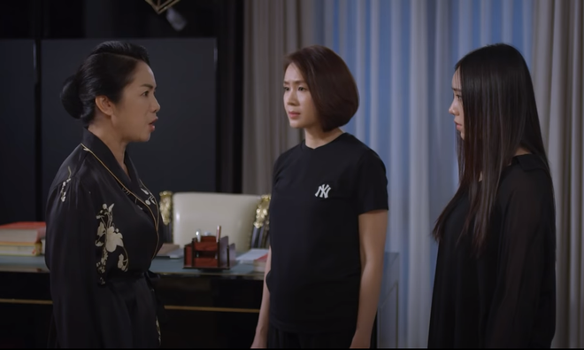 'Hướng dương ngược nắng' tập 8: Hoàng tỏ tình với Minh, mẹ con bà Bạch Cúc trắng tay?