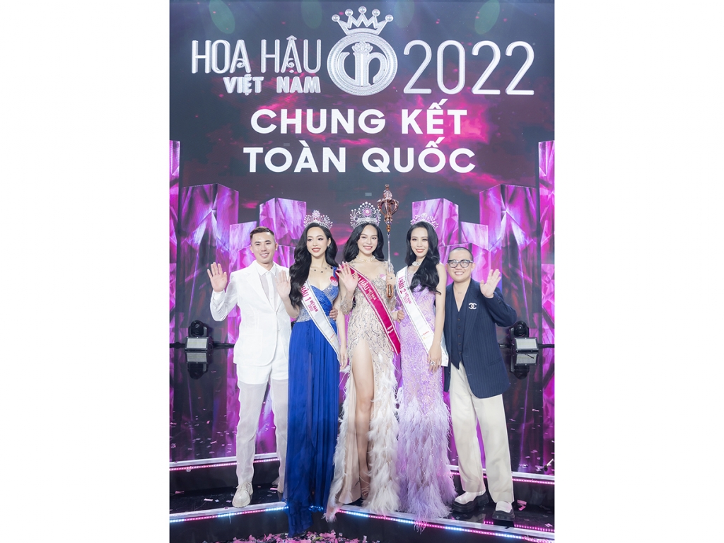 Hé lộ giá tiền hai chiếc đầm dạ hội của top 3 'Hoa hậu Việt Nam 2022'