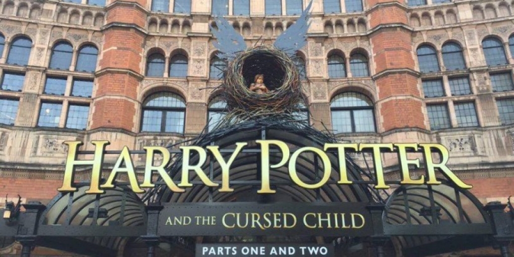 nha van jk rowling tiet lo su that ve du an phim harry potter the cursed child moi